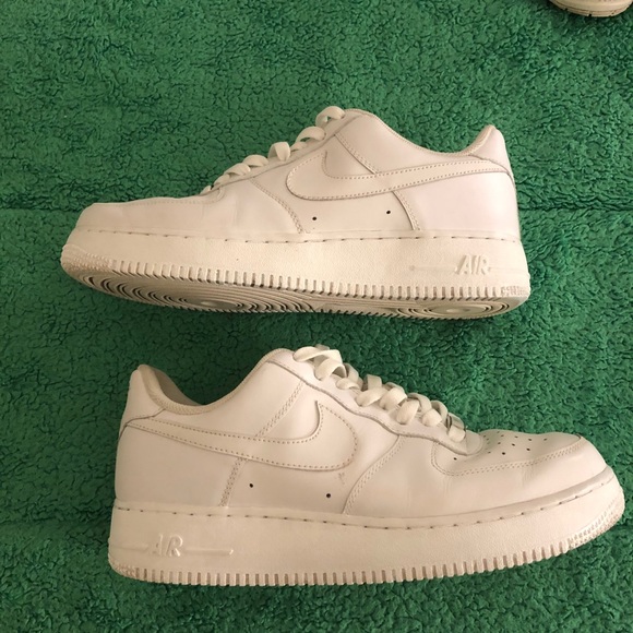 Nike Air Force 1 - Picture 1 of 2